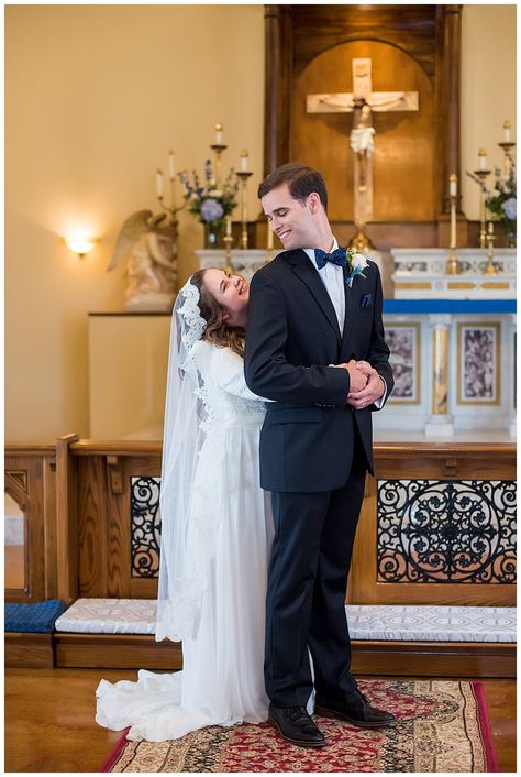 Traditional Latin Mass Wedding, Christian Wedding Reception, Latin Mass Wedding, Veil Floor Length, Traditional Catholic Wedding, Catholic Wedding Traditions, Classic Summer Wedding, Floor Length Veil, Catholic Wedding Ceremony