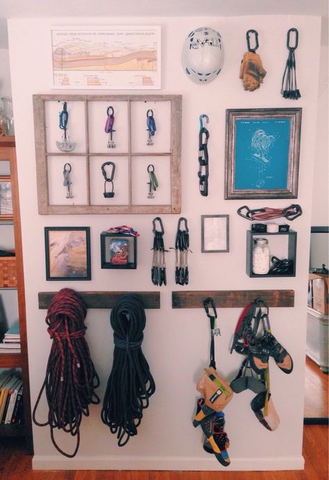 Who says gear storage can't look good? - Imgur Climbing Magazine, Outdoor Gear Storage, Adventure Room, Gear Wall, Gear Room, Rock Climbing Gear, Gear Organizer, Climbing Gear, Climbing Wall