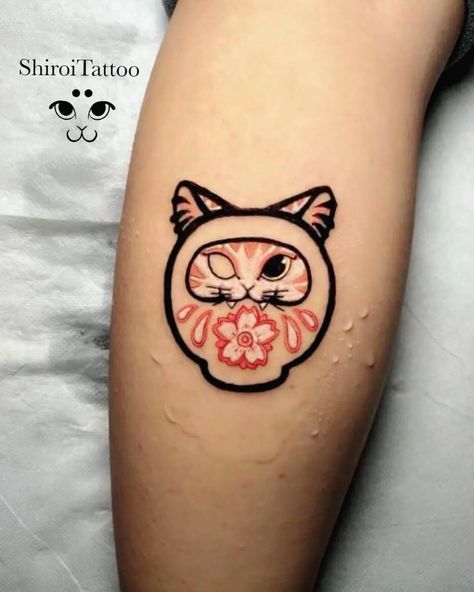 Cat Tattoo Sleeve, Japanese Tattoo Cat, Japanese Cat Tattoo, Daruma Doll Tattoo, Traditional Japanese Tattoo Designs, Buddhist Tattoo, Blue Rose Tattoos, Pink Tattoo, Doll Tattoo