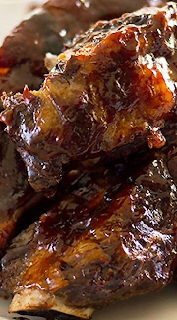 No-Fuss Easy Oven-Baked Beef Ribs Low And Slow Oven Baked Ribs, Beef Ribs In Oven Fall Off The Bone, Beef Spare Ribs In The Oven, Country Ribs Oven, Beef Ribs In The Oven Quick, Oven Baked Ribs No Bbq Sauce, Oven Baked Beef Ribs, Baked Beef Ribs, Country Pork Ribs