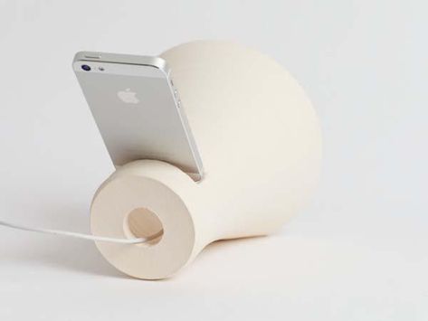 Pottery Phone Amplifier, Apple Gadgets Iphone, Smartphone Speaker, Phone Amplifier, Iphone Docking Station, Iphone Dock, Electronic Organization, Keramik Design, Pottery Crafts