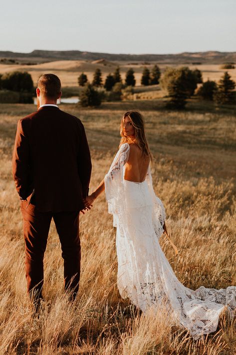 A Summer Montana Elopement - Montana & Wyoming Party Rentals Montana Wedding Pictures, Montana Wedding Elopement, Wedding In Wyoming, Western Wedding Bride And Groom, Boho Elopement Photography, Elopement Ideas Montana, Elopement Dress Mountain, Montana Mountain Wedding, Boho Wedding Elopement