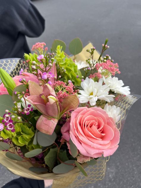 Flower Bouquet Trader Joe’s, Trader Joe’s Bouquet, Trader Joe’s Flowers, Homemade Flower Bouquet, Flower Boquet, Boquette Flowers, Nothing But Flowers, Bouquet Arrangements, Flower Therapy