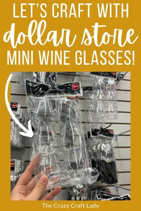 Wine Glass Crafts Diy Ideas, Diy Glass Crafts, Cricut Wine Glass Ideas, Wine Glass Christmas Crafts, Wine Glass Crafts Diy, Wine Glass Gifts Ideas, Decorating Above Kitchen Cabinets, Wine Glass Decor, Glitter Wine Glasses