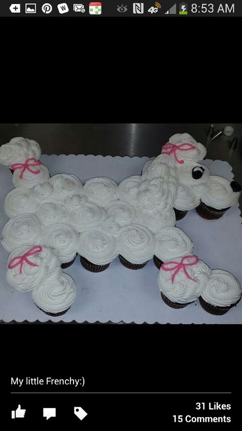 Dog Pull Apart Cupcake Cake, Dog Cupcake Cakes Pull Apart, Poodle Cupcake Cake, Poodle Cupcakes, Poodle Party Theme, Puppy Cupcake Cakes Pull Apart, Leche Cake, Cupcake Cake, Cupcake Muffins