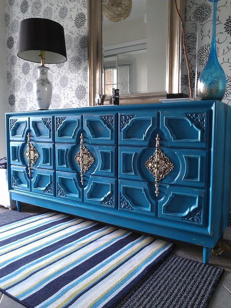 Re-tiqued By Rae Bond.: Turquoise Distressed Dresser 60s Furniture Makeover, Distressed Dresser, Blue Dresser, Design Mirror, Home Decor Finds, Stencil Furniture, Furniture Renovation, Funky Furniture, Refurbished Furniture