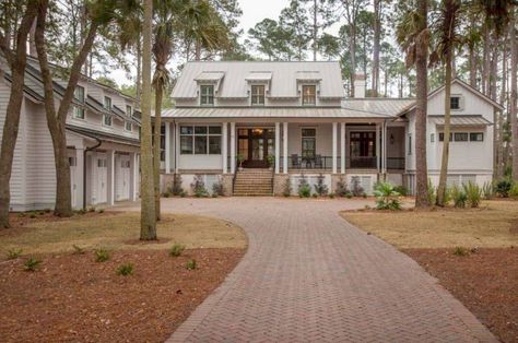 Modern meets traditional in this inviting Lowcountry river house