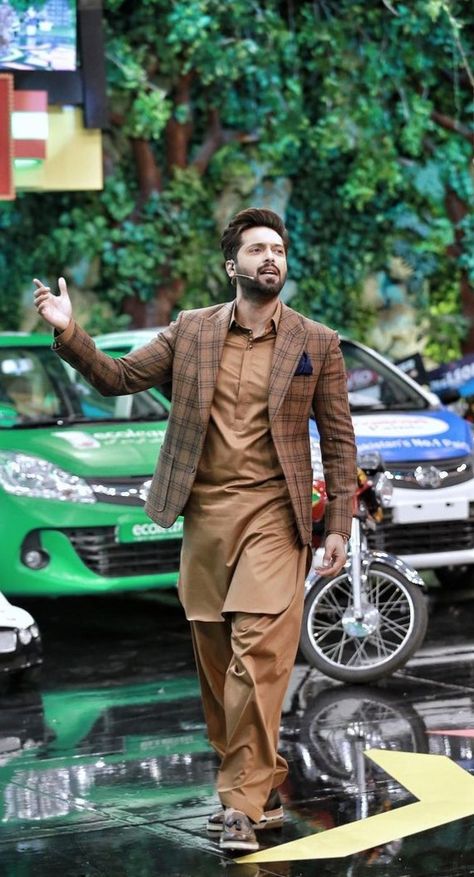 Pathani With Blazer For Men, Pathani With Blazer, Mehndi Dress For Boys, Sultan Mirza, Shaadi Outfits, Fahad Mustafa, Pathani Suit, Man Dress Design, Kaftan For Men