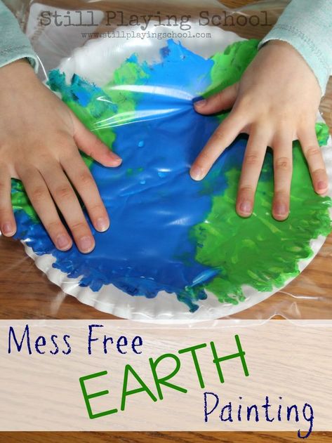 Painting In A Bag, No Mess Painting, Earth Friendly Crafts, Earth Painting, Earth Day Projects, Earth Craft, April Crafts, Earth Day Crafts, Earth Day Activities