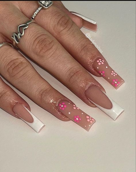 Cute Long Nail Designs, Nail Designs Photo, Nail Art Long Nails, Nail Designs Pink, April Nails, Hippie Nails, Long Nail Designs, Long Nail, Girly Acrylic Nails