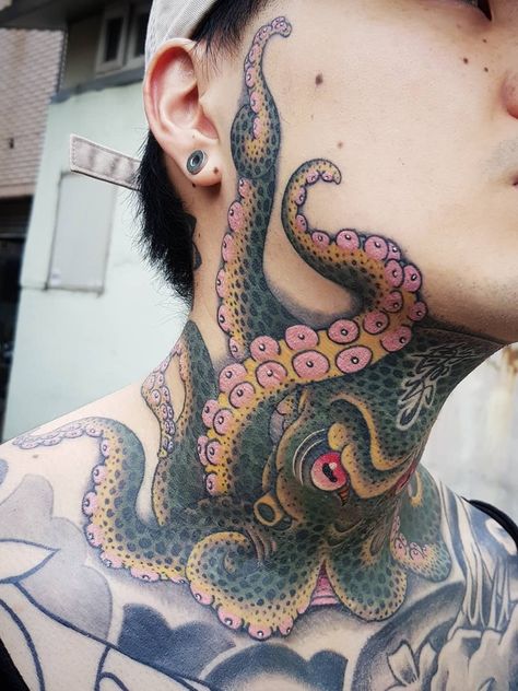 Akkorokamui tattoo by Horikaka #Horikaka #Akkorokamui #octopus #necktattoo #japanesetattoos #japanese #irezumi #japanesemythology #mythology | Jan 6th 2020 | 1273866 Tentacle Tattoo, Tengu Tattoo, Japanese Wave Tattoos, Japanese Irezumi, Japanese Mask Tattoo, Collar Bone Tattoo For Men, Tattoos Neck, Kraken Tattoo, Japanese Tattoo Artist