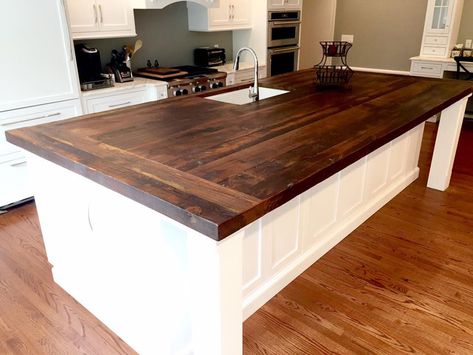 Wooden Island Kitchen, Wood Top Island Kitchen, Wood Top Kitchen Island, Wood Island Countertop, Wood Top Kitchen, Kitchen With Big Island, Reclaimed Wood Kitchen Island, Kitchen Island Tops, Wood Countertops Kitchen