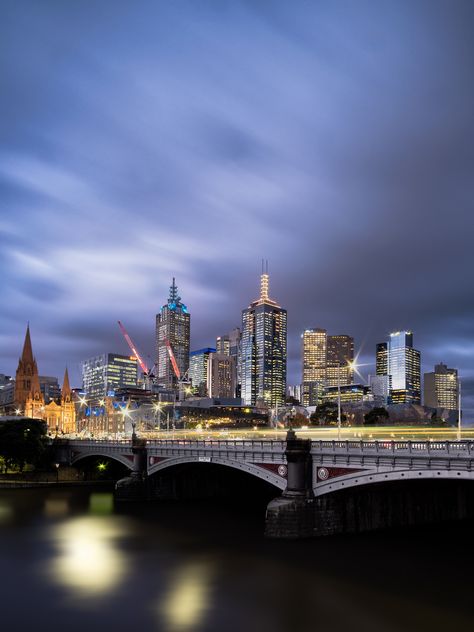 View of Melbourne skyline and Princes Bridge. Melbourne Skyline, Visit Melbourne, My Day, Day Off, New York Skyline, Melbourne, Prince, Bridge, Australia