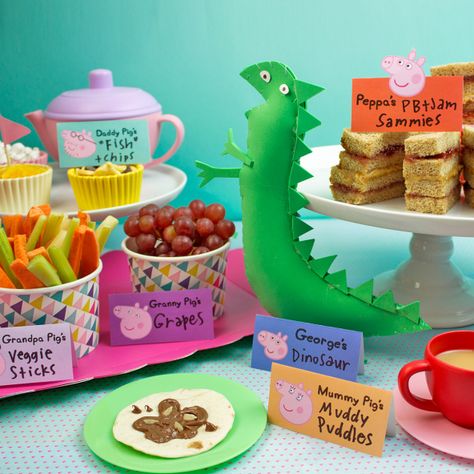 Peppa Pig Birthday Party Food, George Pig Birthday Party, George Pig Party, Peppa Pig Birthday Decorations, Peppa Pig Birthday Party Decorations, Peppa Party, Pig Food, Peppa Pig Birthday Party, Tea Ideas