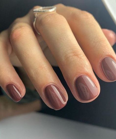 Gel Nails Autumn, Autumn Gel Nails, Autumn Nails 2022, Autumn Winter Nails, Nails 2022 Fall, Autumn Nail Designs, Nails Autumn, Autumn Nail, Short Gel Nails