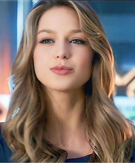 Melissa Benoist Cute, Melissa Benoist Supergirl, Supergirl Melissa Benoist, Melisa Benoist, Kara Danvers Supergirl, Melissa Supergirl, Supergirl Tv, Supergirl Comic, Chloe Bennet