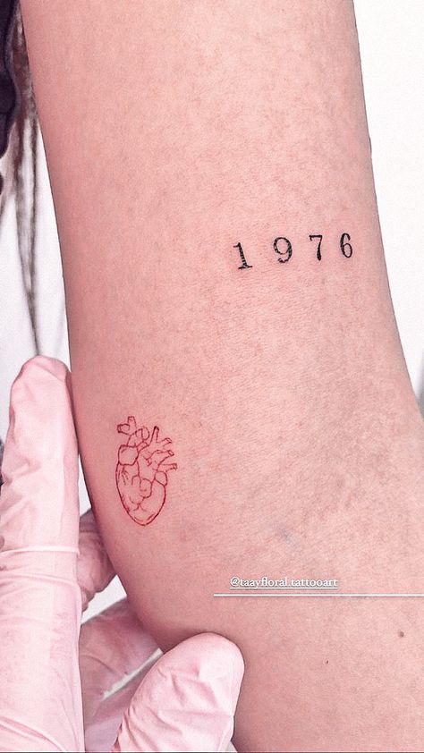 Heart And Date Tattoos, Organ Heart Tattoo, Heart Organ Tattoo, Tattoos That Mean Something, Heart Organ, Romantic Tattoo, Date Tattoos, Stylish Tattoo, Red Tattoos