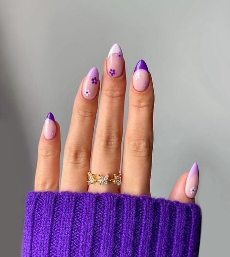 Easy Nail Art Ideas, Nail Art Ideas For Summer, Nail Polish Art Designs, Art Ideas For Summer, Summer Nails Almond, Purple Tips, Lilac Nails, Summer Nail Art, Nail Art Trends