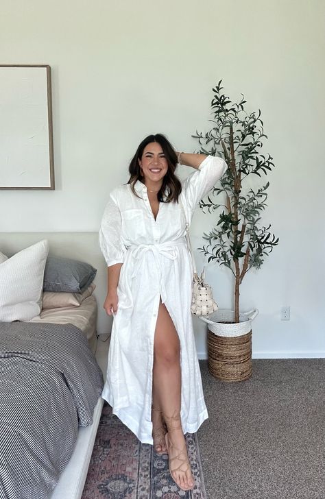 Perfect for a beach, summer or international vacation Flattering for midsize and apple shape L|10|5'4" Apple Shape Vacation Outfits, White Linen Maxi Dress, Australian Summer, Size 12 Fashion, Apple Body Shapes, Body Fashion, Midsize Fashion, Apple Shape, Apple Shaped