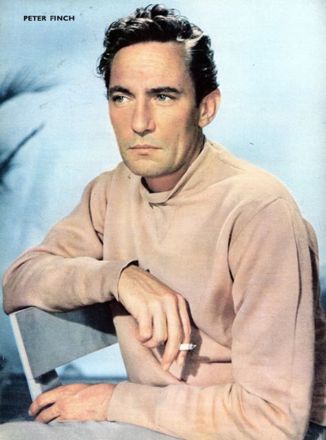 Peter Finch, Movie Actors, Hollywood Actors, Vintage Glam, Hollywood Actor, Best Actor, Classic Hollywood, Filmmaking, Actors & Actresses