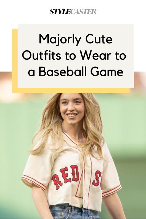 Keep your outfit simple with classic pieces like a denim jacket and white sneakers. Plus, if you wear something neutral, you can easily switch your loyalty mid-game to cheer for the winning team. #Baseball #BaseballGameOutfit Outfit Ideas Baseball Game, Baseball Game Outfit Ideas For Women, Women’s Outfits To Wear To Baseball Game, Mlb Baseball Game Outfit Women, Trendy Baseball Game Outfits, Baseball Game Outfit Women Spring, Baseball Game Day Outfit, Cute Outfits For Baseball Games, Boston Red Sox Outfit Woman