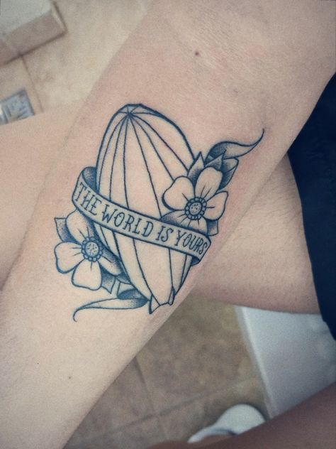 Blimp Tattoo, The World Is Yours Blimp, World Is Yours Tattoo, The World Is Yours Tattoo, Tattoo Inspo, Tattoos And Piercings, I Tattoo, Geometric Tattoo, Piercings