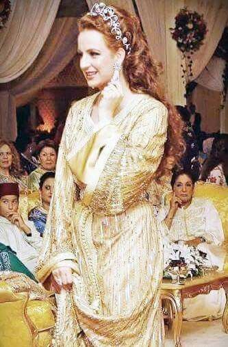 SAR la princesse Lalla Salma Lala Salma, Moulay Hassan, Caftan Gallery, Lalla Salma, Moroccan Bride, Glam Wedding Makeup, Modesty Outfits, Princess Photo, Royal Tiaras