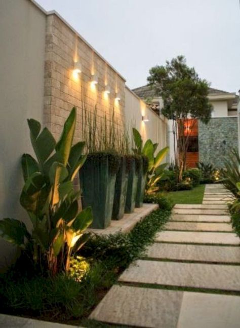 Small Garden Landscape Design, Stone Walkways, Small Garden Landscape, Tropical Backyard, Minimalist Garden, Outdoor Gardens Design, Landscape Plans, Backyard Garden Design, Garden Landscape Design