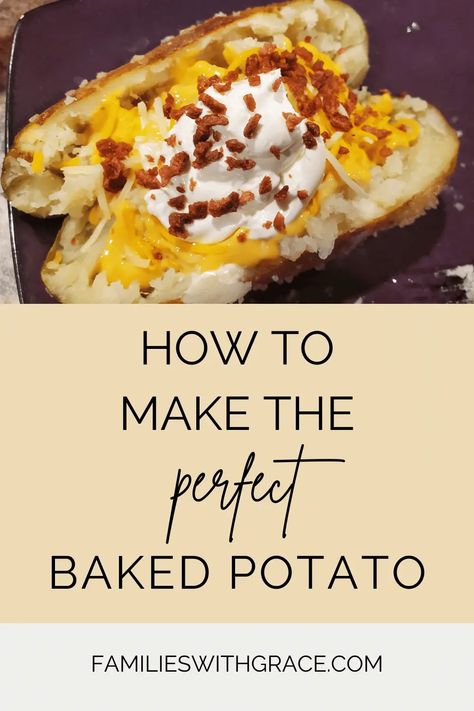 Cook Potatoes In Microwave, Quick Baked Potato, Microwave Baked Potato, Baked Potato Microwave, Cooking Baked Potatoes, Baked Potato Recipe, Best Baked Potato, Homemade French Bread, Perfect Baked Potato