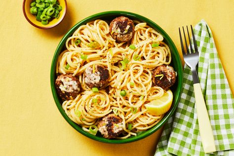 Share me on Pinterest Creamy Tuscan Spaghetti And Meatballs, Hello Fresh Meatballs, Spaghetti Meatballs Recipe, Tuscan Spaghetti, Spaghetti Meatball Recipes, Chicken Bruschetta Recipe, Creamy Spaghetti, Delicious Spaghetti, Savory Meatballs