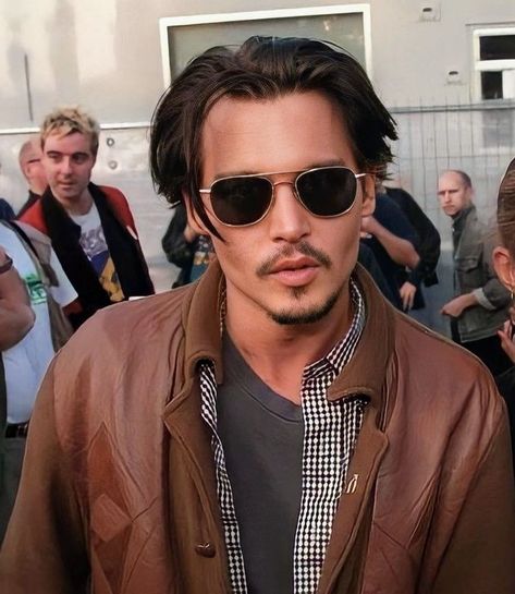 Johnny Depp Beard Style, Johnny Depp Beard, Johnny Depp Glasses, Johnny Depp Hairstyle, جوني ديب, Kaptan Jack Sparrow, Johnny Depp Fans, Young Johnny Depp, Johnny Depp Pictures