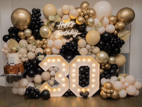 Balloon Decorations 30th Birthday, 40 Backdrop Ideas, Black And Gold Balloon Centerpieces, 60th Birthday Balloons Decoration, 30 Birthday Balloon Ideas, 30th Birthday Backdrop Ideas, 60th Birthday Ideas For Dad Decoration, 30 Party Decorations, Men’s Birthday Decorations