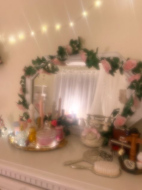 Rose Vines Bedroom, Fairycore Room Ideas, Pink Princess Room, Room Moodboard, Fairycore Room, Candle Obsession, Floral Bedroom, Vintage Room Decor, Rose Vines