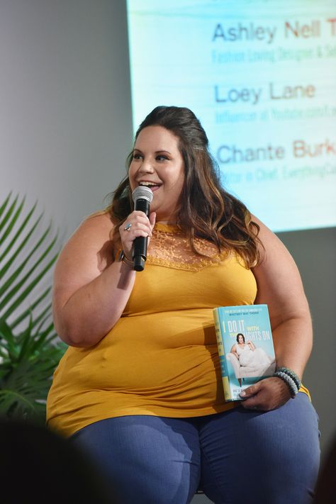 Lisa Marie Presley Son, Whitney Way Thore, Big Fat Fabulous Life, Polycystic Ovarian Syndrome, 200 Pounds, Royal Baby, Beauty Standards, Spice Girls, Famous Celebrities