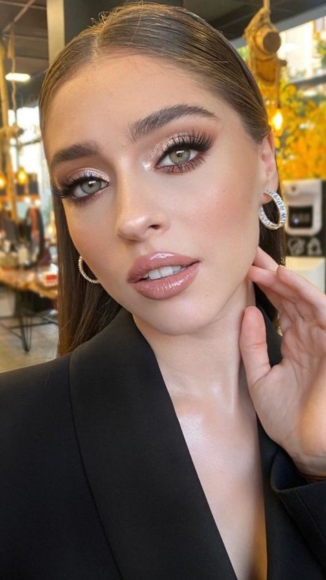 Elegantes Makeup, Natural Prom Makeup, Natural Glam Makeup, Wedding Eye Makeup, Prom Eye Makeup, Flot Makeup, Prom Makeup Looks, Formal Makeup, Bridal Makeup Natural