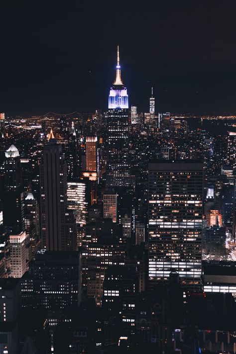 PHOTO WILL DOWNLOAD WITH HIGHER IMAGE QUALITY.  City lights Midtown Manhattan shot after sunset. City Life Aesthetic, New York Wallpaper, New York City Skyline, Travel Inspiration Destinations, Nyc Aesthetic, Nyc Skyline, Midtown Manhattan, New York Life, Dream City