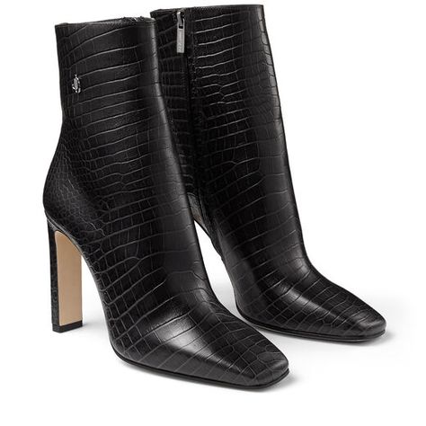 Jimmy Choo Logo, Jimmy Choo Boots, Shoes Luxury, Jimmy Choo Shoes, Footwear Design Women, Boots Ankle, Designer Boots, Black Ankle Boots, Leather Ankle Boots