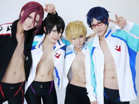 From the new anime Free! Hot damn those abs! Rei Free, Androgynous Men, Group Cosplay, Free Cosplay, Katsuki Yuri, Swimming Anime, Haruka Nanase, Cosplay Boy, Free Iwatobi Swim Club