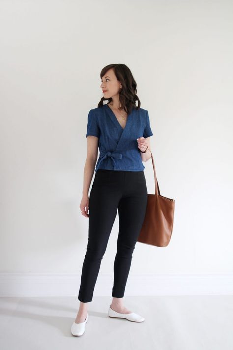 Wrap Top Work Outfit, Wrap Around Top Outfit, Denim Wrap Top, Work Tops For Women Office Style, Kimono Top Outfit, Minimalist Office Outfit, Office Tops For Women, Wrap Tops For Women, Tops Black Women