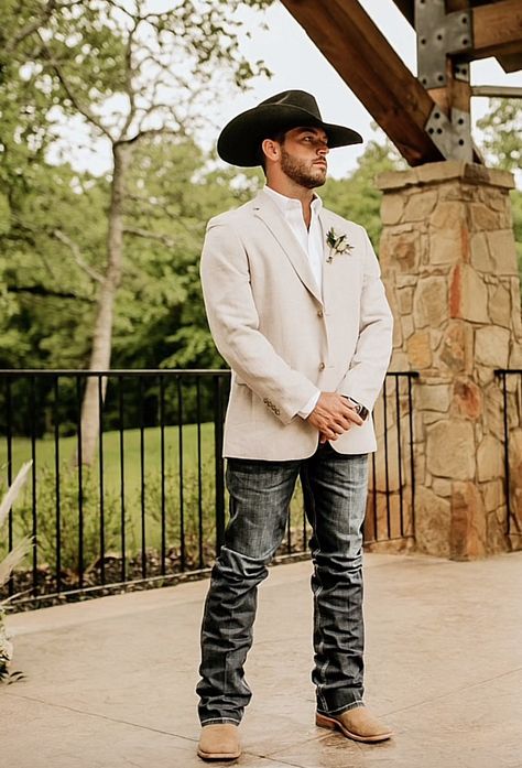 Country Men Wedding Attire, Men Cowboy Wedding Outfit, Western Male Wedding Attire, Guys Western Wedding Attire, Western Men Outfits Wedding, Western Outfit Men Wedding, Country Wedding Guys Attire, Tux Jacket With Jeans Men, Vaquero Wedding Outfit Men