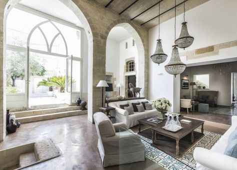 Don Totu Dimora Storica | B&B in Puglia, Italy | Travel | est living Italy Homes Interior, Style Toscan, Patio Grande, New York Architecture, Est Living, Mediterranean Home Decor, Homes Interior, Patio Interior, Art Deco Chandelier