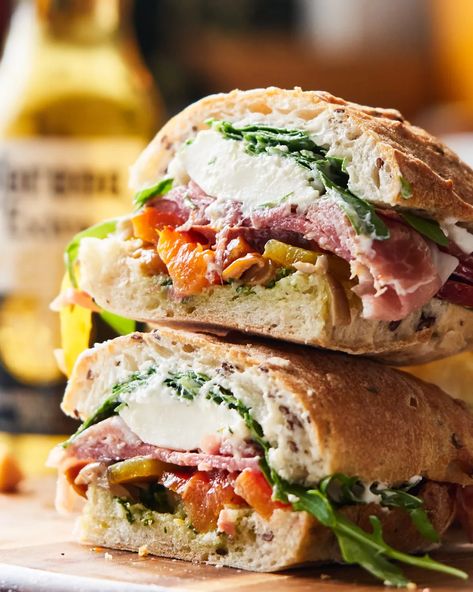 Buratta Cheese Sandwich, No Cook Sandwiches, Burrata Cheese Sandwich, Prosciutto Burrata Sandwich, Toasties Ideas, Burrata Sandwich, Prosciutto Pizza Recipes, Fancy Sandwiches, Prosciutto Sandwich