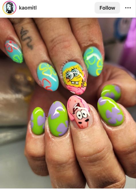 Patrick Star Nails Design, Spongebob Gel Nails, Spongebob Nails Designs Short, Simple Spongebob Nails Designs, Nickelodeon Nail Art, Spongebob Short Nails, Patrick Nails Spongebob, Spongebob Nails Short, Spongebob Themed Nails