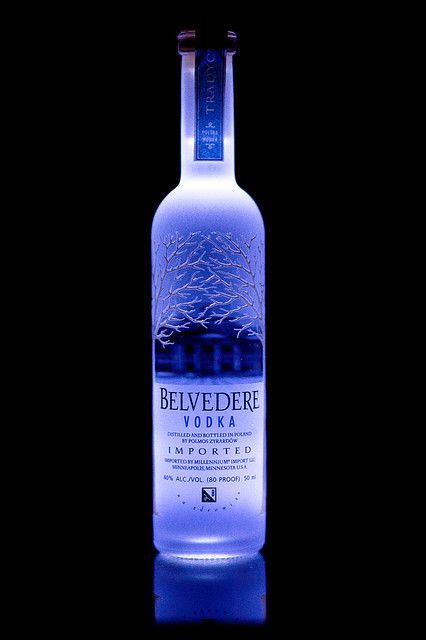 Mr Belvedere, Luxury Vodka, Alcohol Pictures, Danny Lee, Belvedere Vodka, Vodka Wine, Wine Bottle Design, Wine Photography, Vodka Recipes