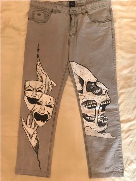 Hand Painted Pants, Custom Jeans Diy, Printed Denim Jeans, Shirt Painting, Painted Clothes Diy, Jeans Design, Upcycling Projects, Beige Jeans, Hand Painted Clothing