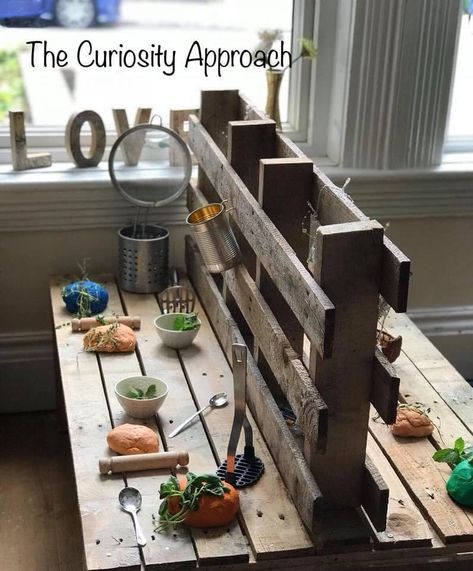 Curiousity Approach Eyfs, Forest School Area, Curiosity Approach Eyfs, Playdough Station, Curiosity Approach, Reggio Inspired Classrooms, Outdoor Learning Spaces, Eyfs Classroom, Reggio Classroom