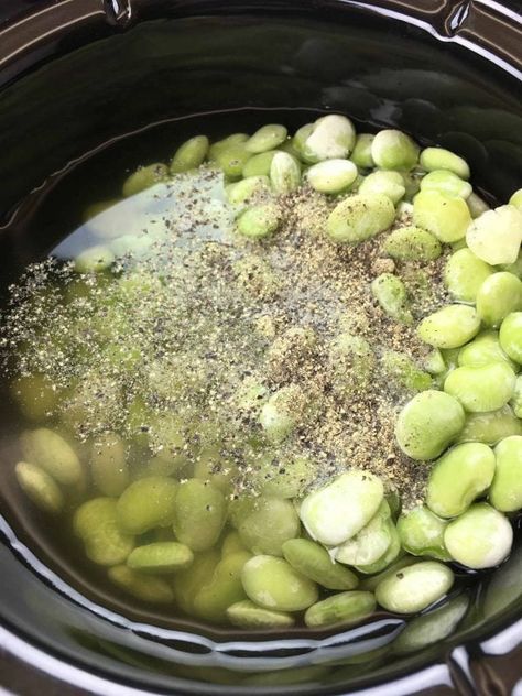 How To Cook Fresh Butter Beans, How To Cook Butter Beans, Fresh Butter Beans Recipe, Slow Cooker Butter Beans, Butter Beans And Okra Recipe, Frozen Butter Beans Recipe, Crockpot Butter Beans, Lima Beans In Crockpot, Southern Butter Beans