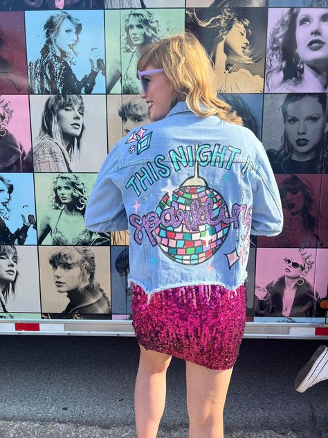 Taylor Swift Denim Jacket Diy, Taylor Swift Jacket Diy, Taylor Swift Jean Jacket Diy, Taylor Swift Denim Jacket, Taylor Swift Jean Jacket, Jean Jacket Diy, Eras Outfit, Eras Outfits, Jacket Diy