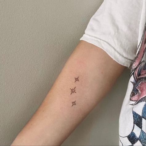 Small Cluster Tattoos, 3 Star Tattoos For Women, Stars Tattoo On Arm, Tattoo For Three Best Friends, 4 Stars Tattoo, Star Dust Tattoo, Stars Tattoo Small, Three Stars Tattoo, Pixie Dust Tattoo