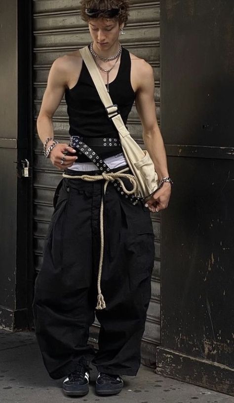 Tactical Streetwear Fashion, Men’s Streetwear Fashion 2023, Retro Male Outfits Aesthetic, Minimalist Futuristic Fashion Men, Yk2 Male Outfits, Mens Subversive Fashion, Rope Belt Outfit, Layer Outfits Men, J Fashion Men